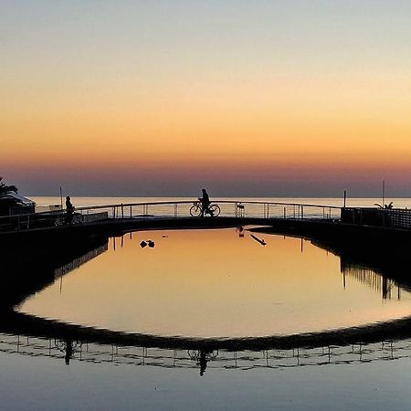 Hotel Del Mar Viareggio Dış mekan fotoğraf