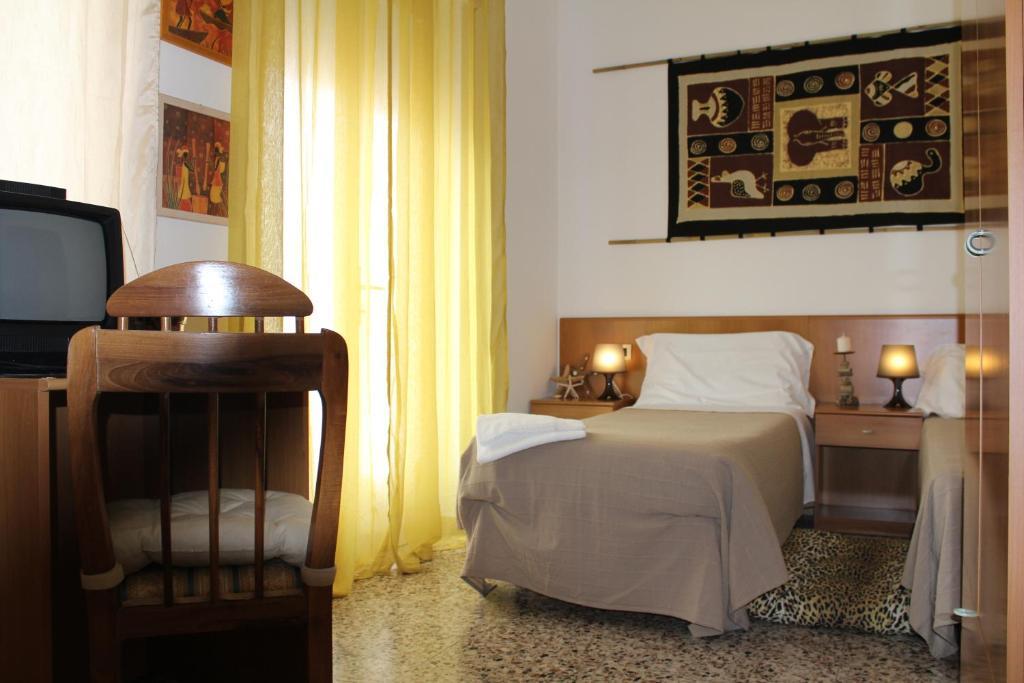 Hotel Del Mar Viareggio Oda fotoğraf